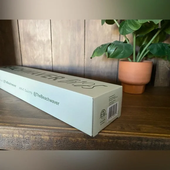 SAGE BEACHWAVER 1.25 curling iron NIB - Picture 2 of 4